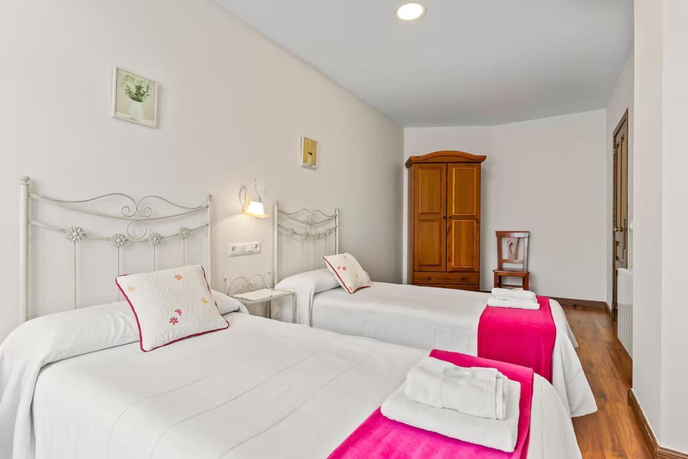 Apartamentos Turisticos As Cetareas Rinlo Room photo